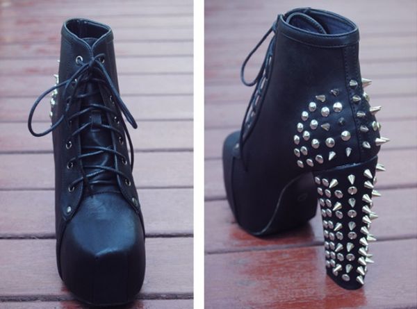Bota spike